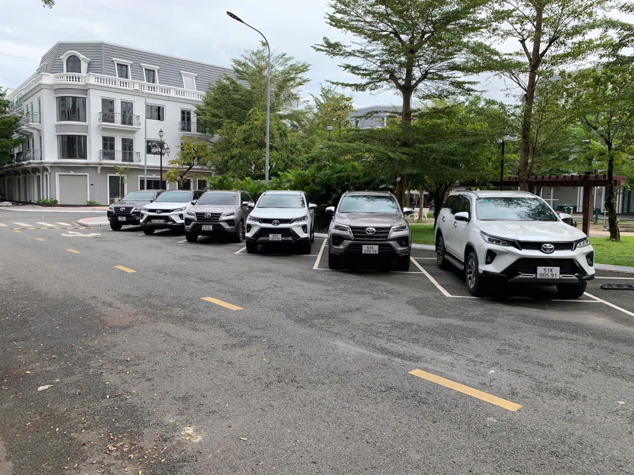 Đưa đón nhân viên